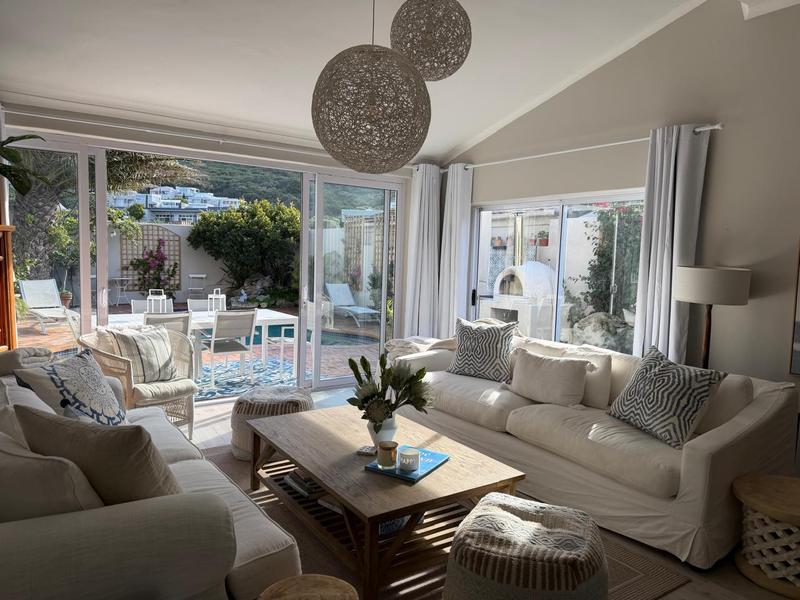 To Let 3 Bedroom Property for Rent in Hout Bay Western Cape